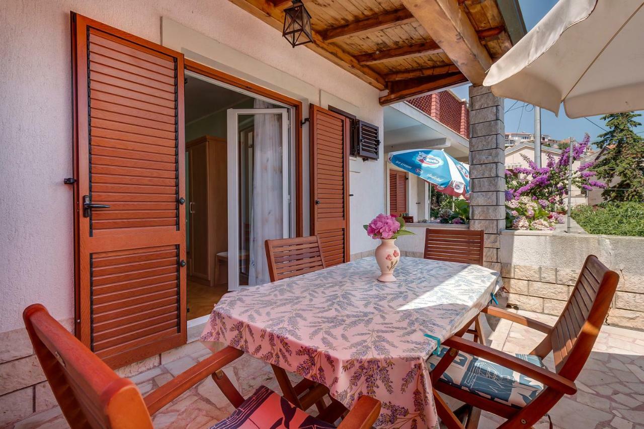 Bugenvilia Mali Lošinj Εξωτερικό φωτογραφία